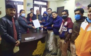 “पाठ्यक्रममा मुक्तक समावेश अभियानले सामाजिक विकास मन्त्रालयलाई दवाबमुलक कार्यक्रम सहित ज्ञापनपत्र बुझायो”