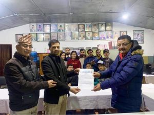 ‘पाठ्यक्रममा मुक्तक समावेश अभियानले मुक्तक वाचन सहित ज्ञापन-पत्र बुझायो’