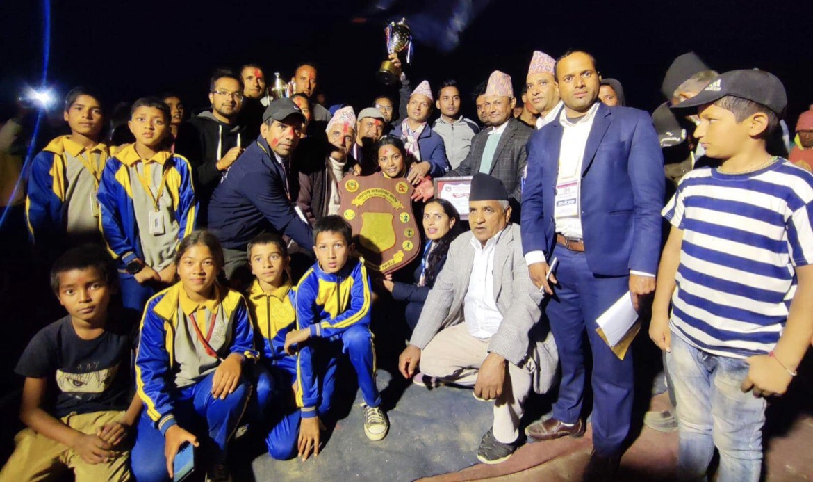 माछापुच्छ्रे गाउँपालिका राष्ट्रपति रनिङ शिल्डको उपाधि महेन्द्र माविलाई  माछापुच्छ्रेलाई