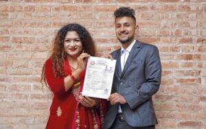 समलिंगी जोडी भन्छन् : विवाह दर्ता भएपछि न्याय पायौं(फोटोफिचर)