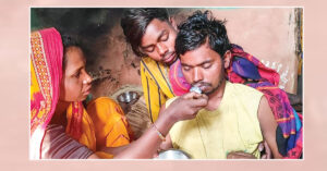 अस्पतालले मृत घोषणा गरेका प्रताप घाट लिन लाग्दा जीवित भएपछि…