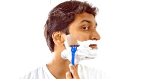 कुन बार दाह्री काट्दा कस्तो फल मिल्छ ?